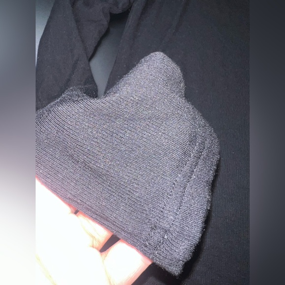 Weekend LA Black Janice Square Neck Skinny Ribbed Stretchy Top Size Small EUC - Picture 4 of 7